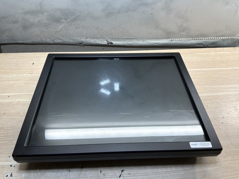DT Research DT519T Touchscreen POS Computer /Win 8/ JUA3555
