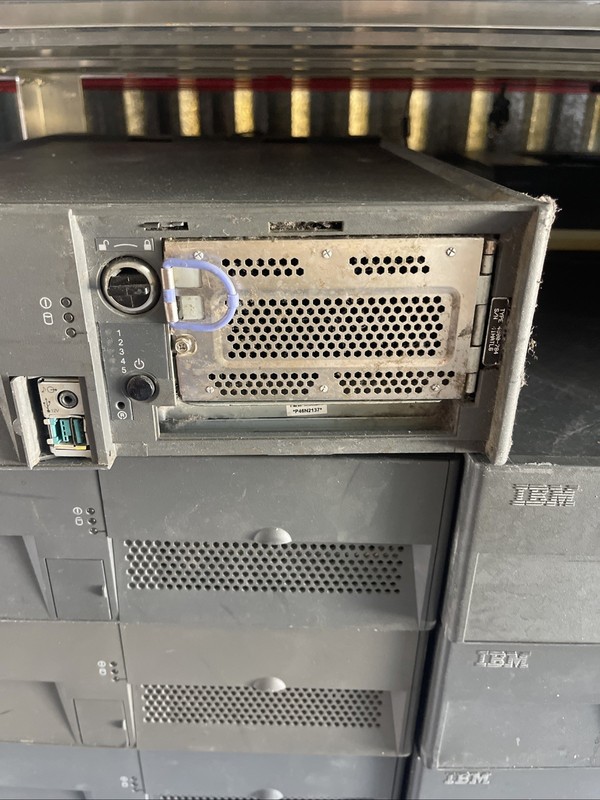 Toshiba - IBM 4800-784 IBM SurePOS 700 Terminal, No Hard Drive gallery