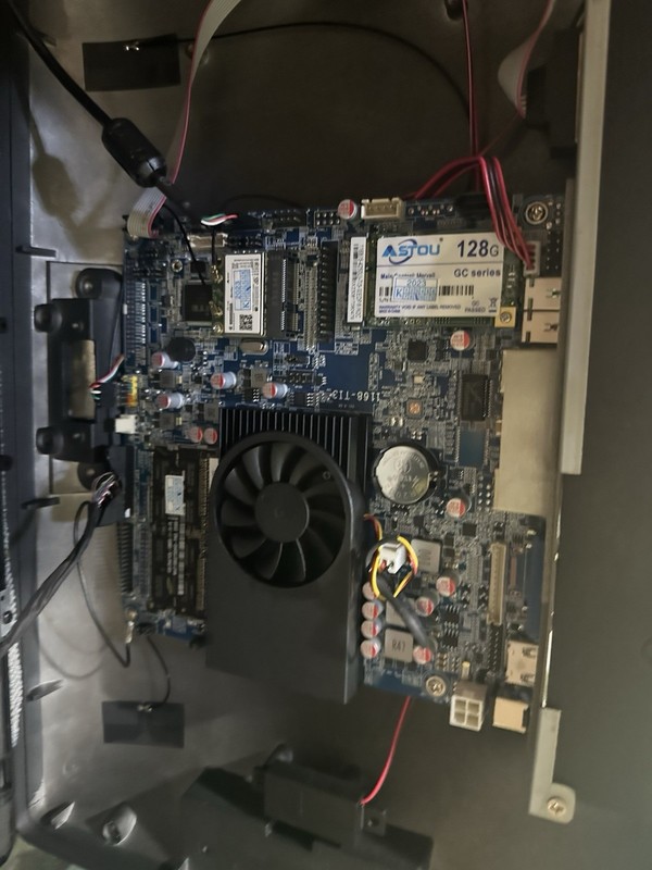 Bulk Lot: Used: 6x POS Systems + Accessories (Intel i5 | 2023 Models | gallery
