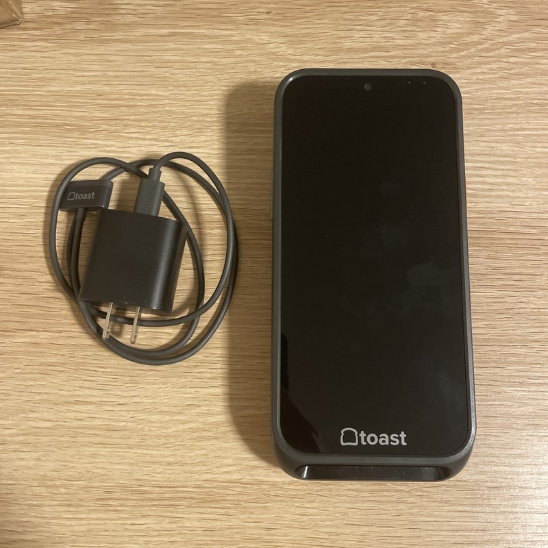 Toast Go 3 POS TG310 Handheld Mobile Computer Device WITH CELLULAR W/ Charger gallery