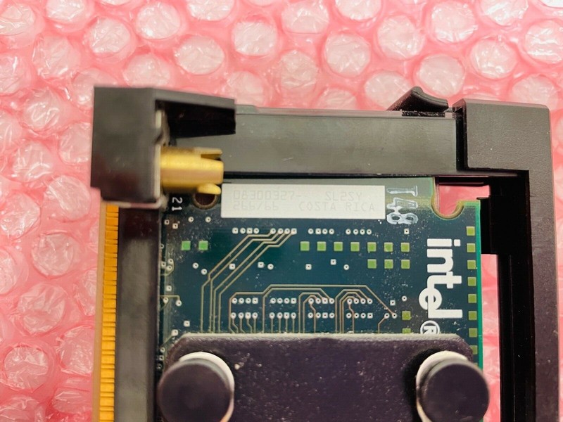 INTEL CELERON MMX PROCESSOR 266MHZ SL2SY WITH HEAT SYNC & COOLING FAN gallery