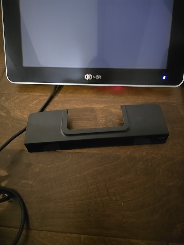 NCR RealPOS XR7Plus Model 7703-1518-8801 POS Touchscreen gallery