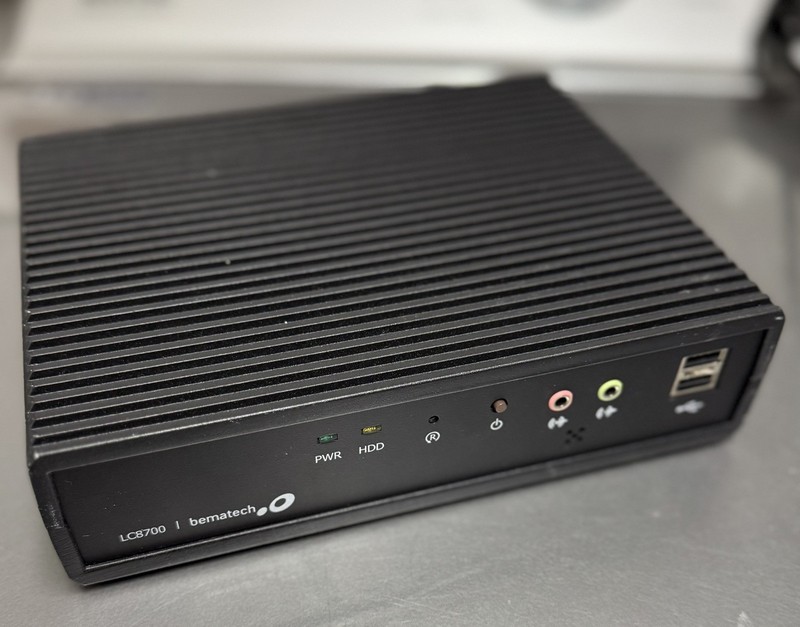 Logic Controls LC8700 POS Terminal; 1.66GHz Single Core CPU, 2GB RAM, 128GB SSD