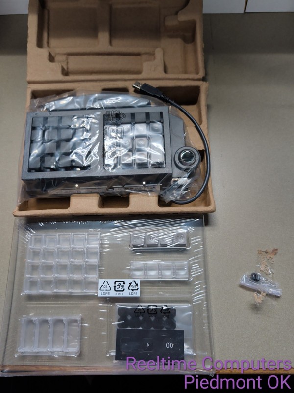 NEW Toshiba 4820-5LG SurePoint 15" POS Touch Monitor Kit w/ Keypad MSR Brackets gallery