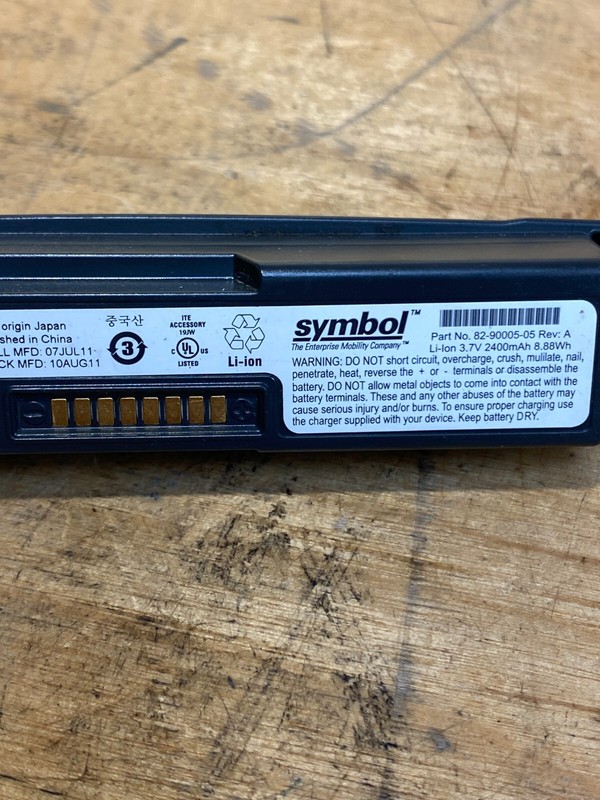 Symbol Lithium Ion Rechargeable Battery Part No: 82-900005-05 Rev: A gallery