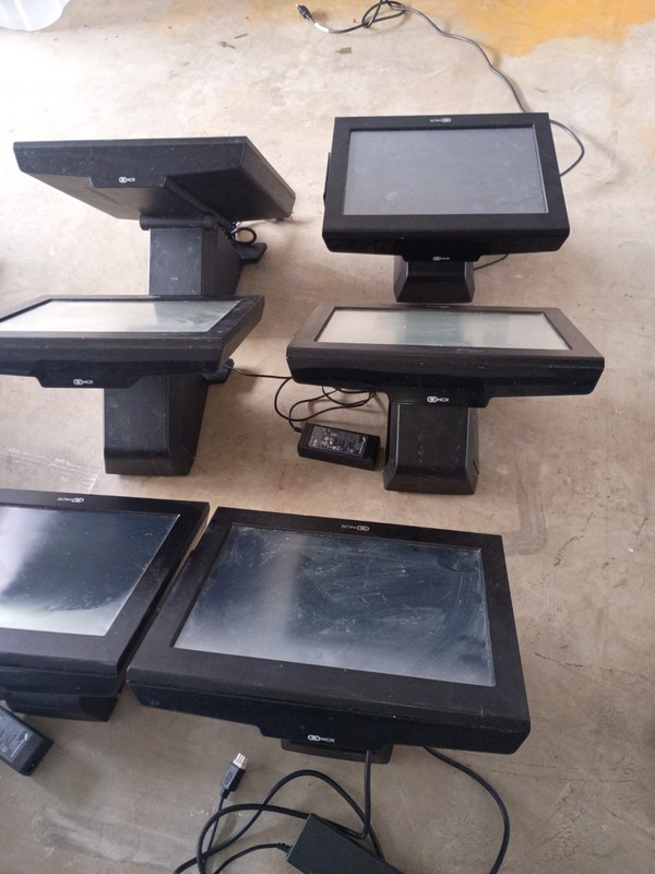 12 Lot NCR 7754/7734 & Radiant Systems POS Touchscreen Boots To Windows As Is gallery