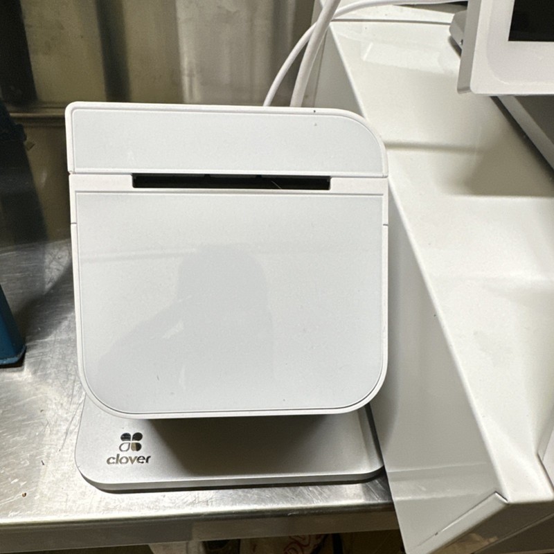 Clover POS System with Cash Drawer, Touchscreen Terminal, Receipt Printer gallery