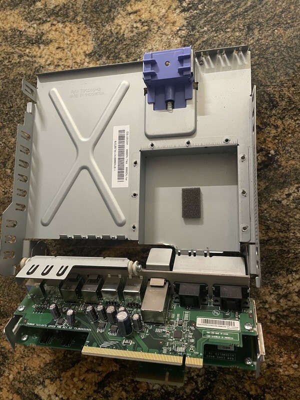 Lot Of 24 IBM Toshiba 4852-570 POSReady 7 SurePOS 500 PCI i/o & USB Truman Cards gallery