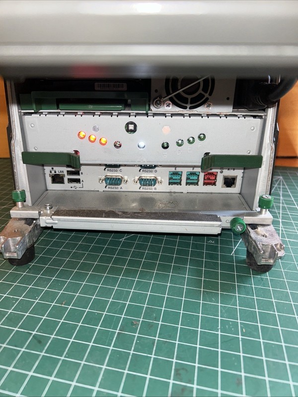 15" Touchscreen POS Terminal 250GB? HD NCR 7616 gallery
