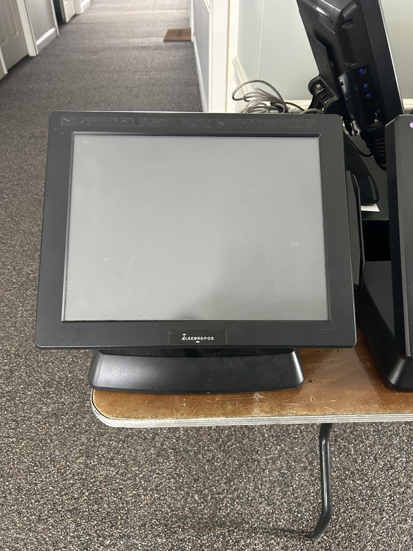 Leebro point of sale system 8 MONITORS