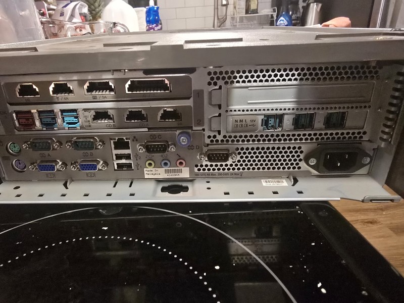 Toshiba 4900-745 Retail POS System Terminal gallery