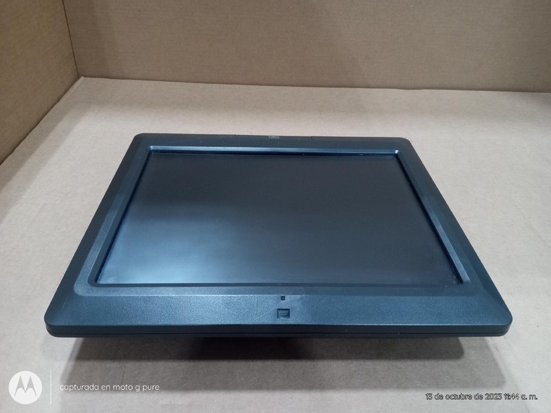 NCR RealPOS 15″ Touchscreen POS Tablet Model 7403/7616,Windows 10 *NO STAND*