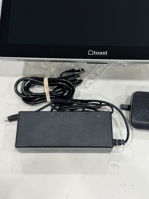 Toast Flex TT203 POS Point of Sale System Touch Screen With Card Reader gallery