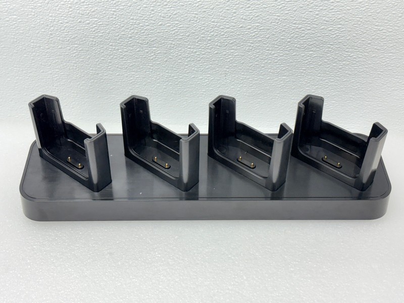 Pre Owned | Elo E526176 / ELO-KIT-M51-4-DEVICE-CHARGER M51 4 Unit Device Charger gallery