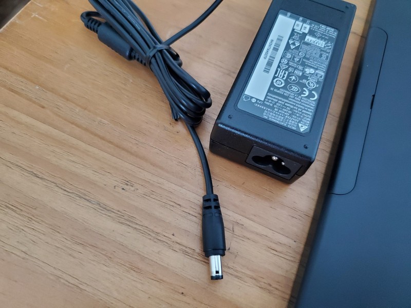 ELO 15" I-Series 5.0 AiO Android 14 Touchscreen Tablet Computer - E540294 gallery