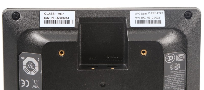 NCR XL7 - 7 inch Display - PCAP - black - 1.3m (New Out of Box) gallery