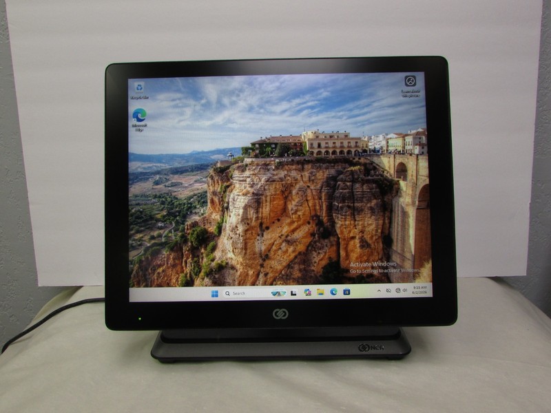 NCR Voyix CX7ii I5-13500T @ 1.3GHz 256GB 16GB 7772-5515-8801 AIO POS Terminal