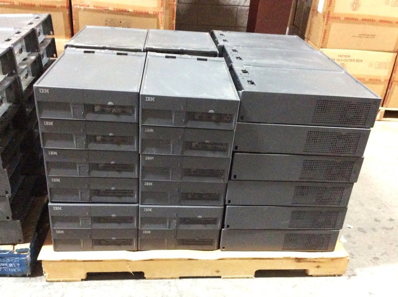 HUGE LOT OF 42 – IBM 4800-743 SurePOS 700 Terminals, Compact Iron Gray