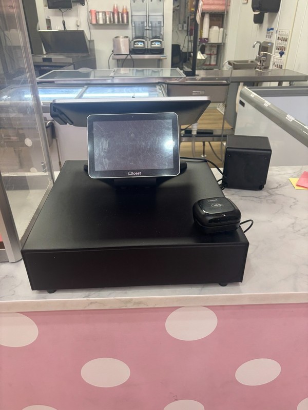 Toast POS System-8 Piece, Great Condition