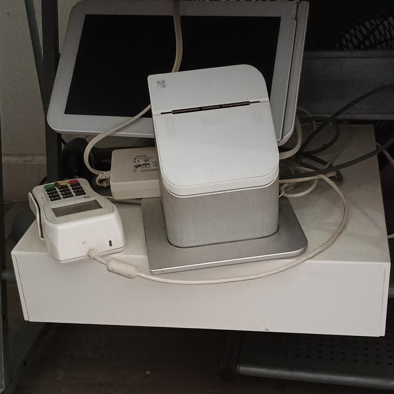 Clover POS System Touchscreen Terminal Receipt Printer Cash Drawer Card Reader gallery