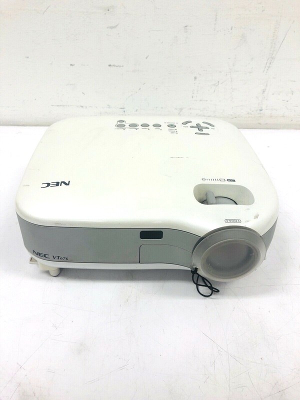 NEC MultiSync LCD Projector VT676 *PARTS ONLY* VGA PORT BAD*