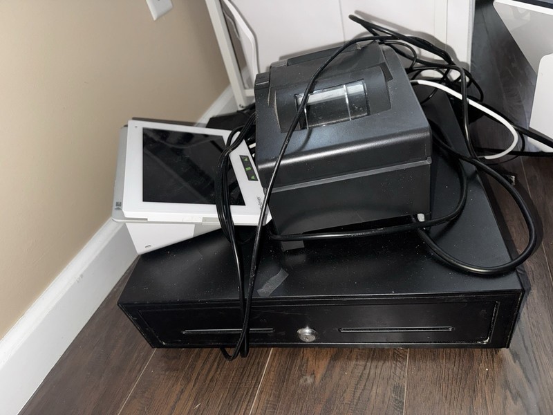 Clover POS System with Star TSP100III Printer and Cash Drawer gallery