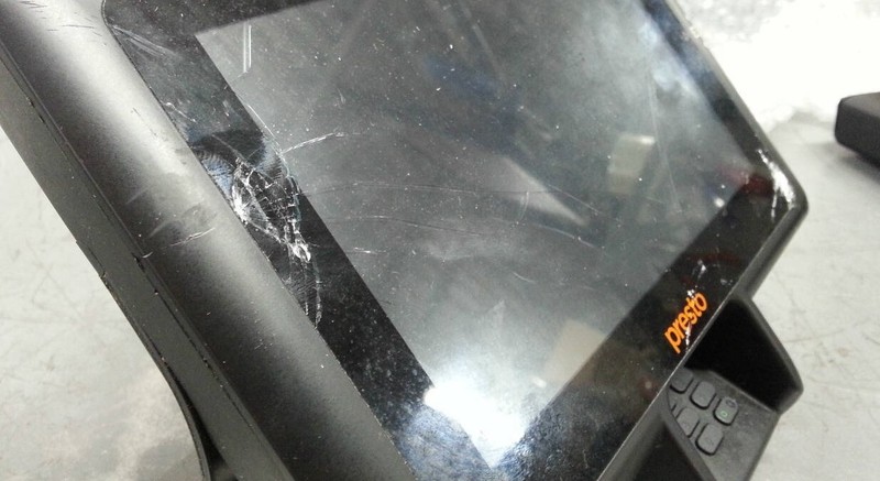 ELACARTE PRESTO A3 POINT-OF-SALE POS SYSTEM * Cracked screen* No stand