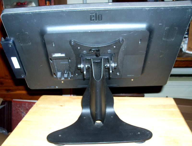 EOL TOAST B193009278 15" TOUCH SCREEN WITH THE CREDIT CARD READER UNTESTED gallery