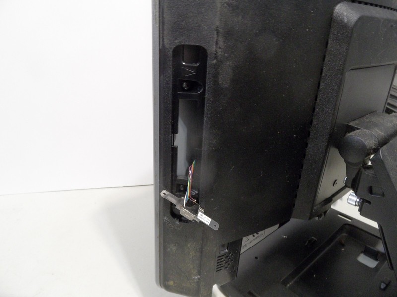 NCR Radiant P1535 7761-3012-8800 Terminal POSREADY 7 For Parts No Power *READ* gallery