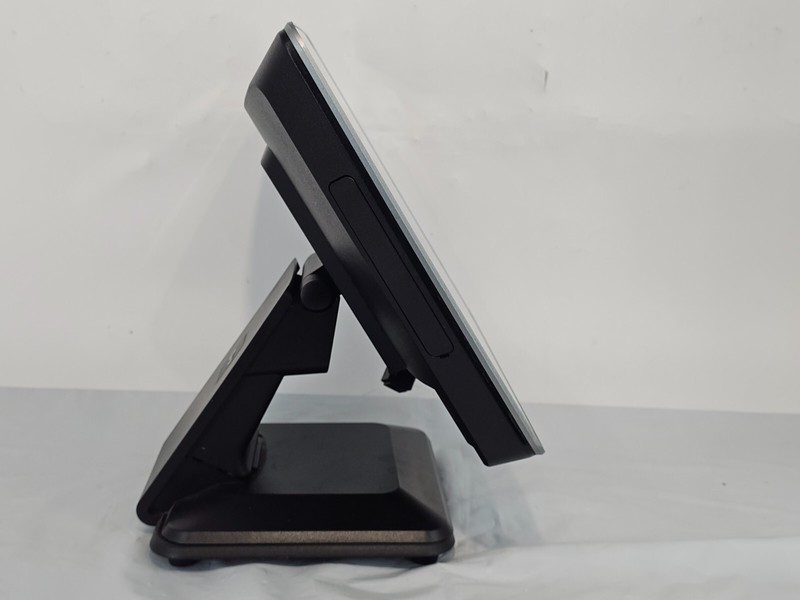 NCR 7761-8450-0000 TouchScreen POS System gallery