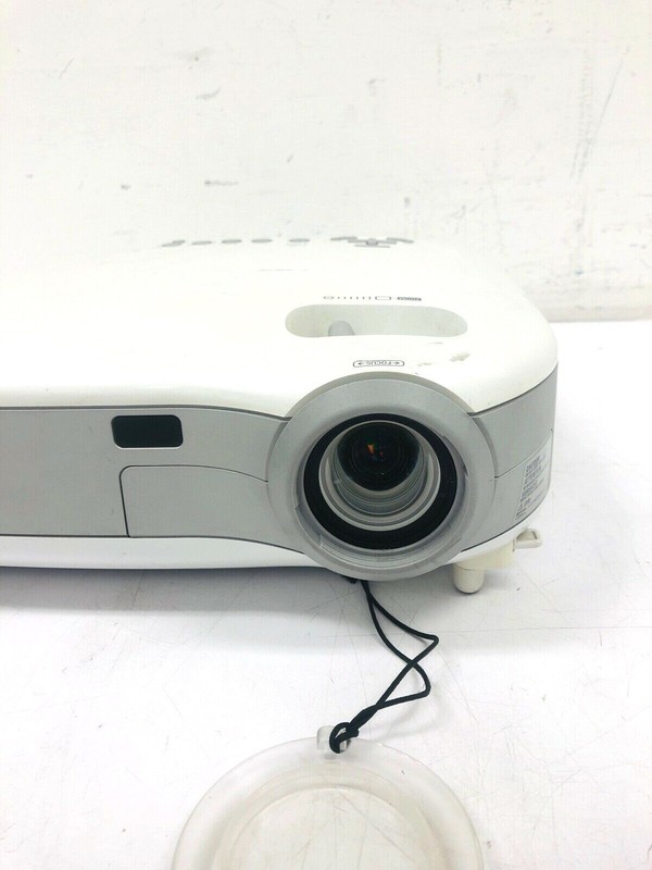 NEC MultiSync LCD Projector VT676 *PARTS ONLY* VGA PORT BAD* gallery
