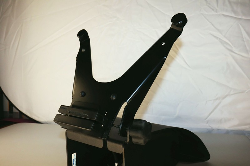 Revel Systems Rev20 POS IPAD stand + credit card reader gallery