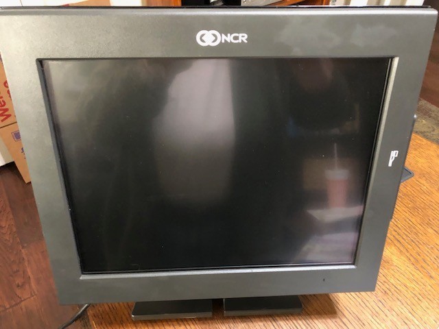 NCR 7754 Touch POS w/Stand – retail restaurant terminal Aloha Windows