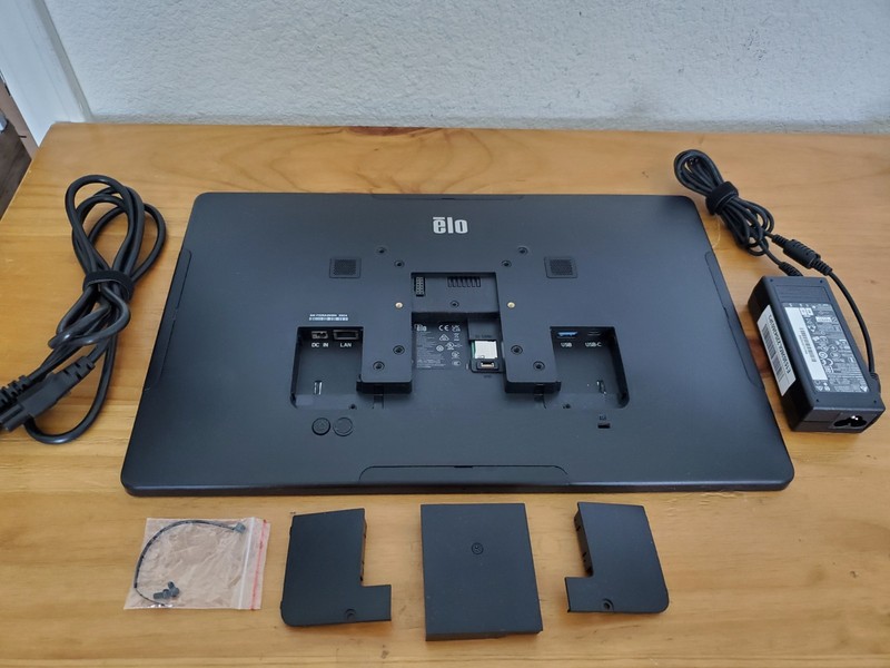 ELO 15" I-Series 4.0 AiO Android 10 Touchscreen Tablet Computer - E391032