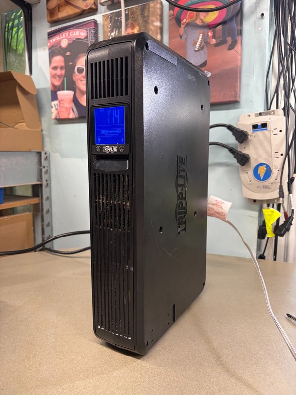 Used Tripp Lite SMART1500LCD Line Interactive UPS 1500VA 900W No Batteries gallery