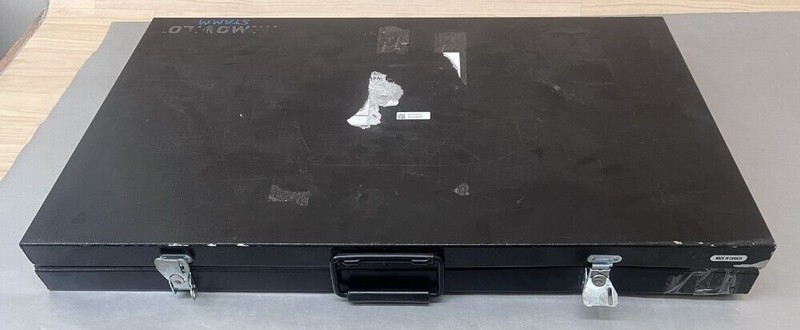 Armodilo (ex) iPad/Tablet Freestand Floor Display Kiosk Enclosure 3' Black READ gallery