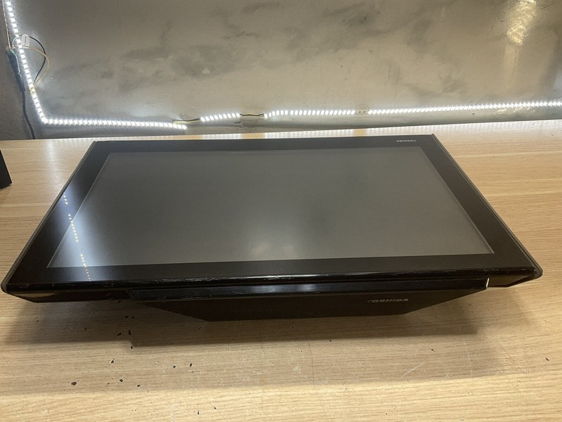 Toshiba 6140-E10 18.5" TCxWave POS Terminal PC /for Parts /JUA2201 gallery