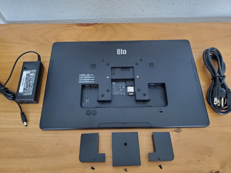 ELO 15″ I-Series 5.0 AiO Android 14 Touchscreen Tablet Computer – E540294