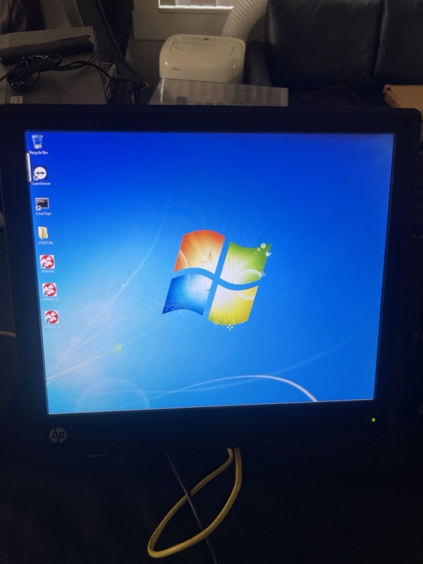 HP RP7 7800 POS Dual-Screen Touch Terminal RETAIL POS SYSTEM Windows 7 Installed