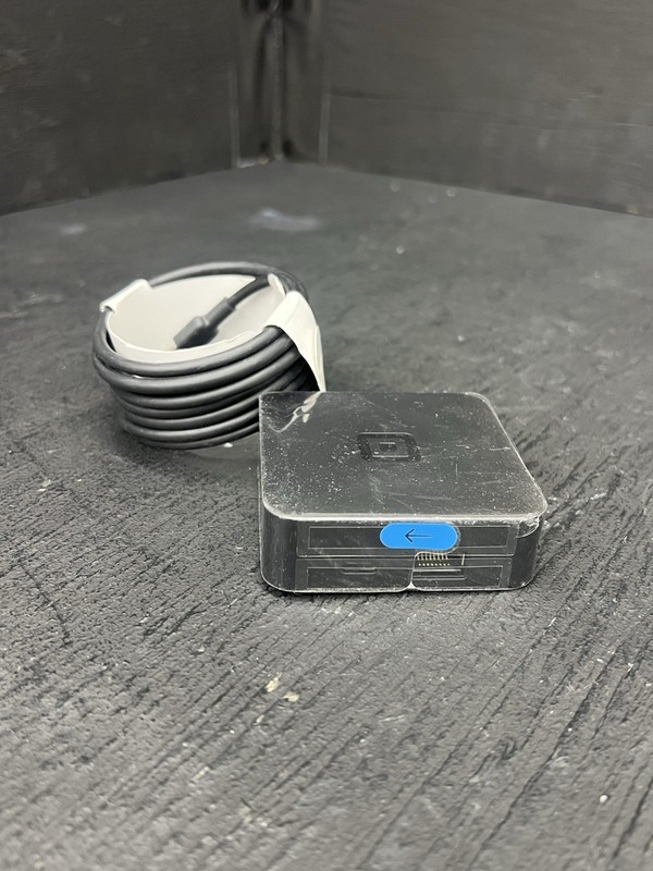Square Stand 2nd Gen Point of Sale Stand SPG1-01 Lighting Connector - w/ Cables gallery