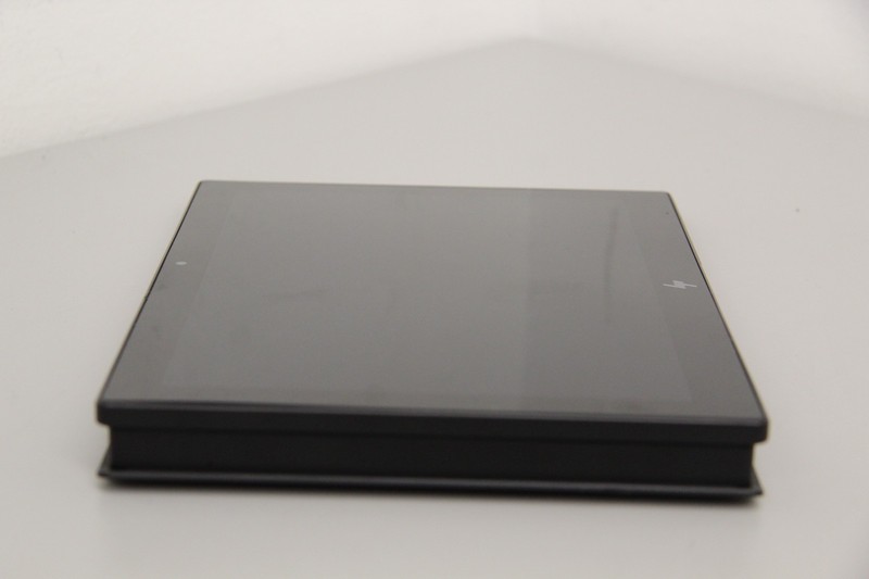 HP Engage Go 10 Mobile Touchscreen System PC gallery