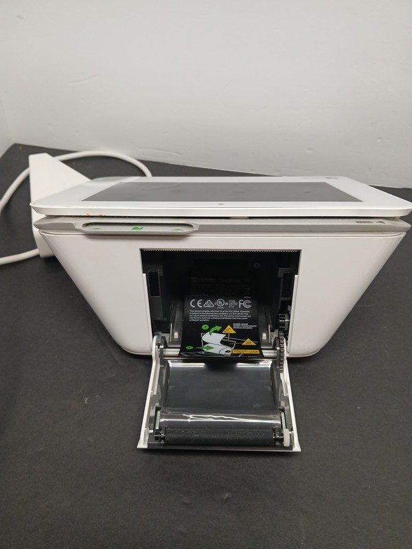 Clover POS System Terminal with Touchscreen Hub & Connected Peripheral gallery