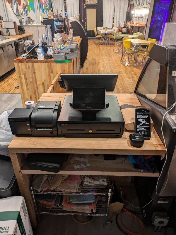 New Toast POS System W/ Hand Held gallery