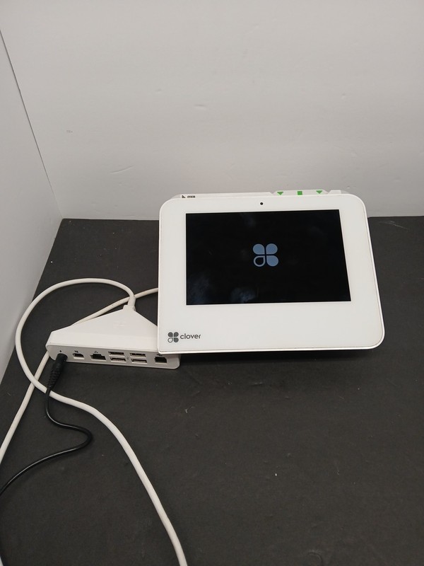 Clover POS System Terminal with Touchscreen Hub & Connected Peripheral