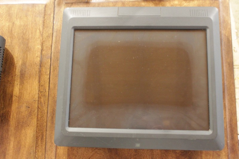 Box E NCR POS 5965-1014-9090 15″ TOUCHSCREEN MONITOR USED