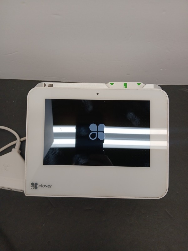Clover POS System Terminal with Touchscreen Hub & Connected Peripheral gallery
