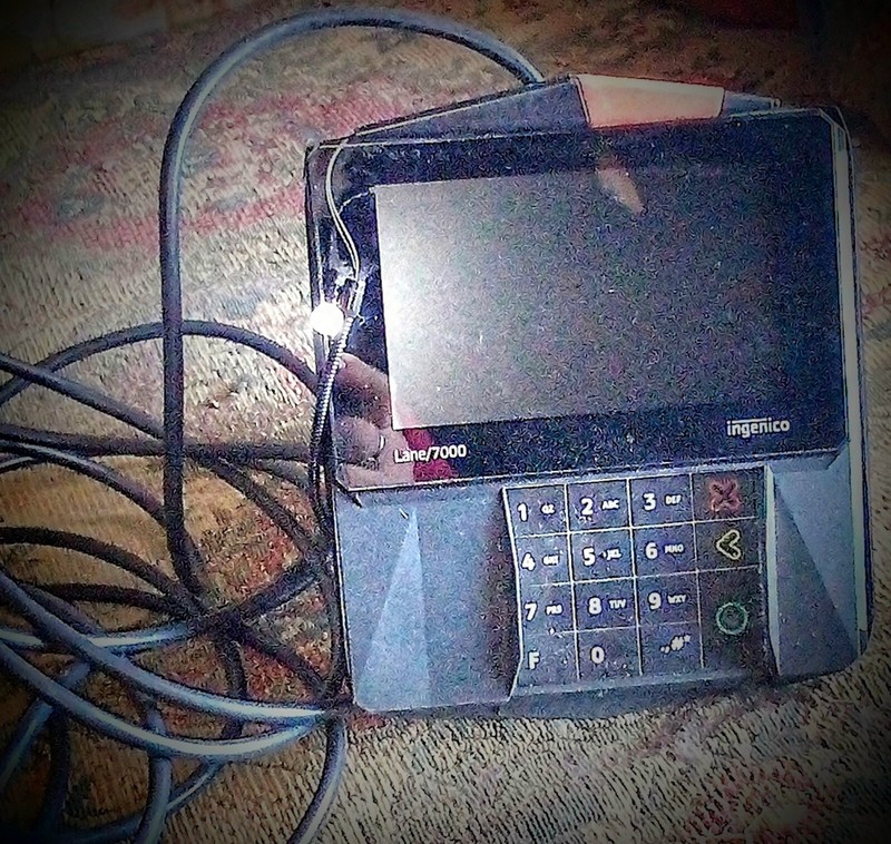 ELO POS System W/ Touch Screen, Hand Scanner, Key Pad & 12/24 Volt Power Supply gallery