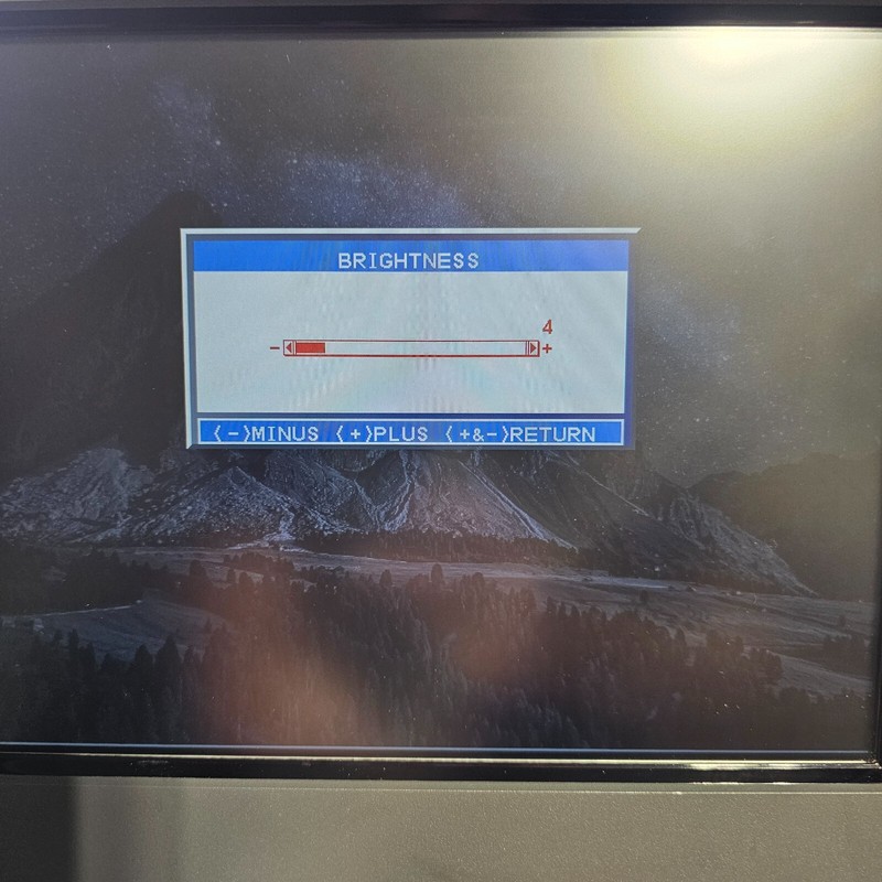 Toshiba IBM 3AA00927400 POS 12" Touchscreen Monitor Display 4820 2LG - Tested gallery