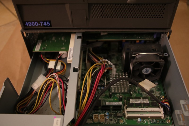 3x Lot IBM TOSHIBA 4900-786 POS System Computer 8GB - No Hard Drive or faceplate gallery