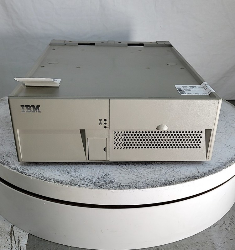IBM 4800-783 SurePOS 700 PC Retail Terminal Celeron 400 1GB STORM GRAY SEE NOTES